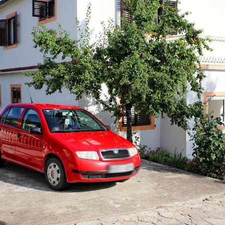 Apartments Slavica - Free Parking Йезера Екстериор снимка