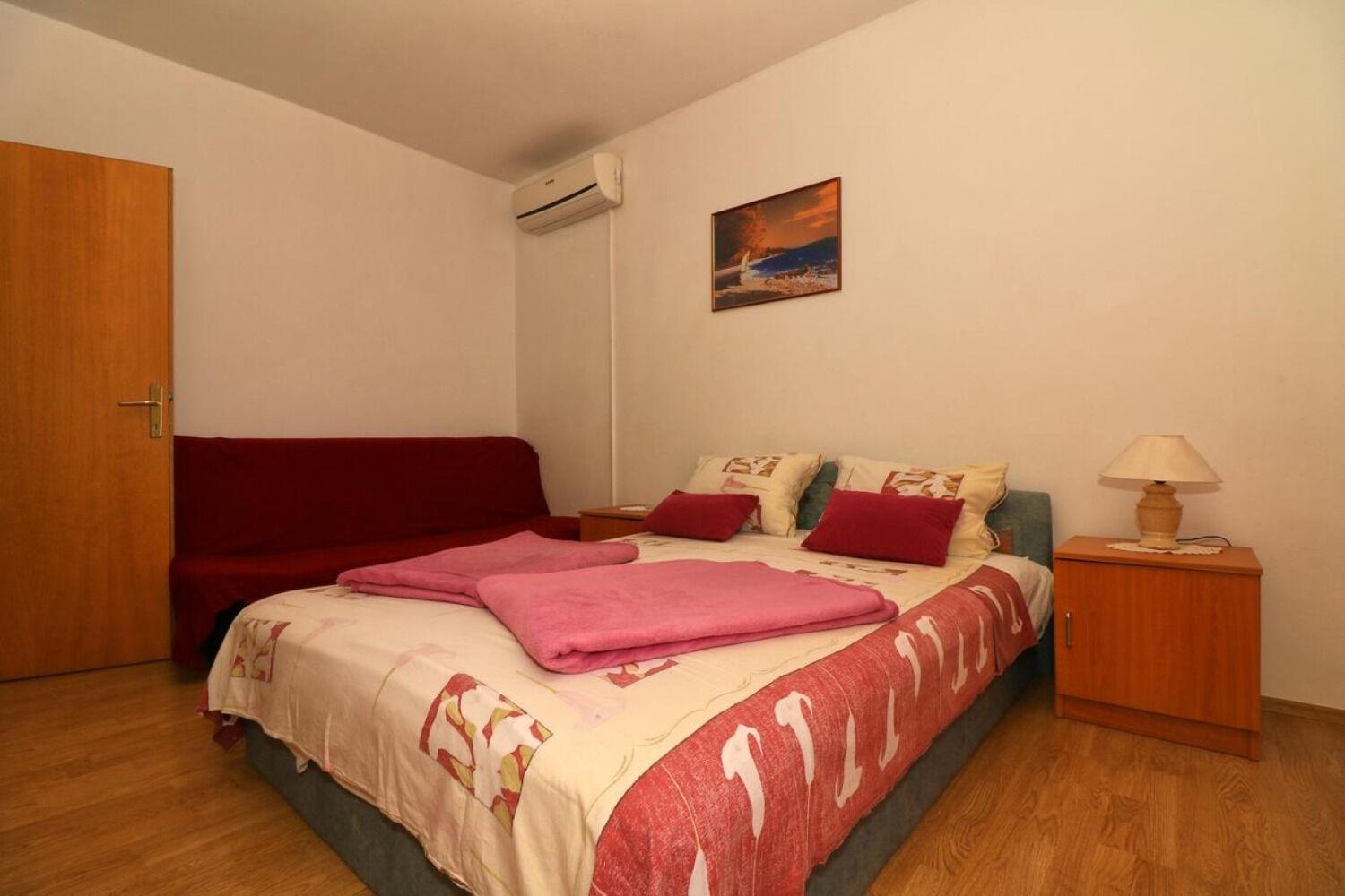 Apartments Slavica - Free Parking Йезера Екстериор снимка
