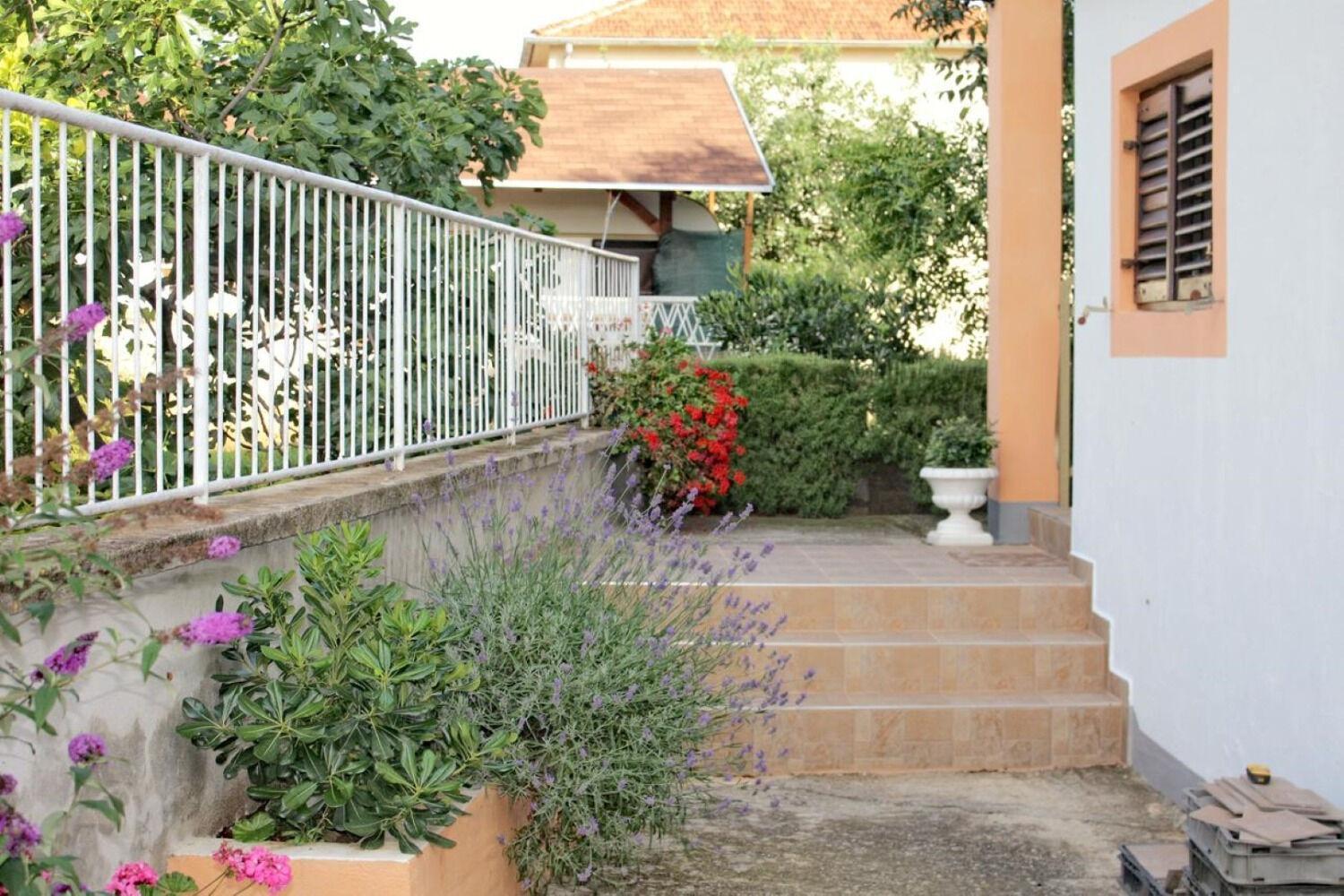 Apartments Slavica - Free Parking Йезера Екстериор снимка
